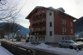 Гостиница Hotel Garni Al Nardis  Каризоло